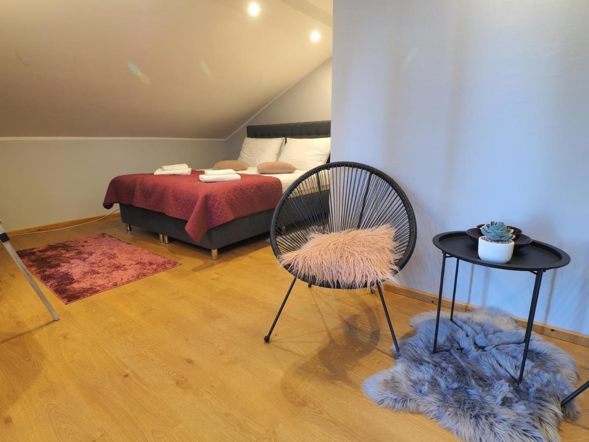 Guest House Sara Latin Екстер'єр фото