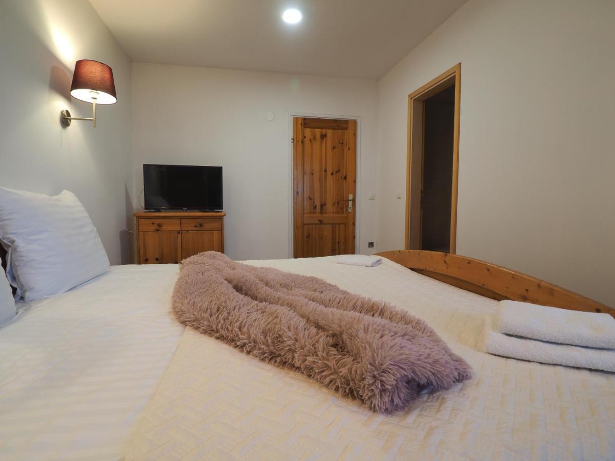Guest House Sara Latin Екстер'єр фото