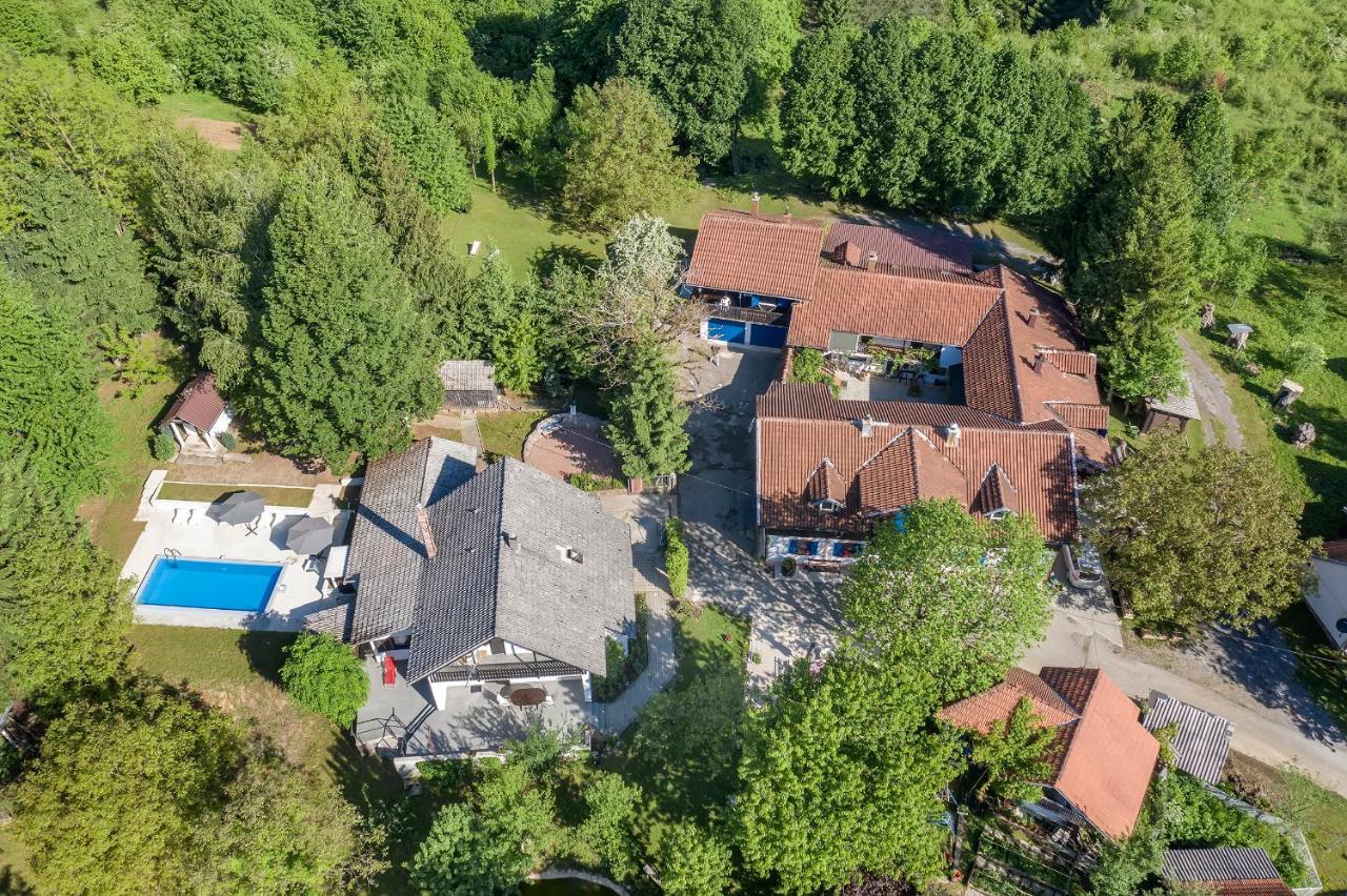 Guest House Sara Latin Екстер'єр фото
