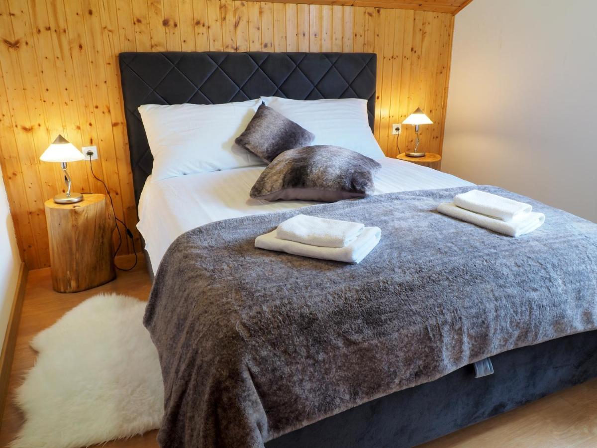 Guest House Sara Latin Екстер'єр фото